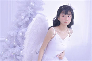 爱上海同城论坛：社会媒体与上海底线原则的互动