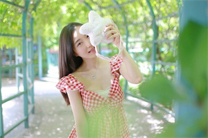 上海各区新茶工作室：促进情感健康的争论：上海的探讨